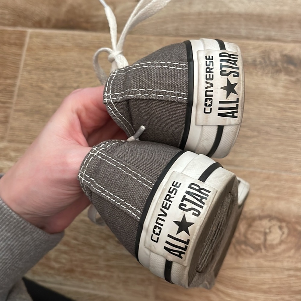 Gray Converse - Picture 6 of 7